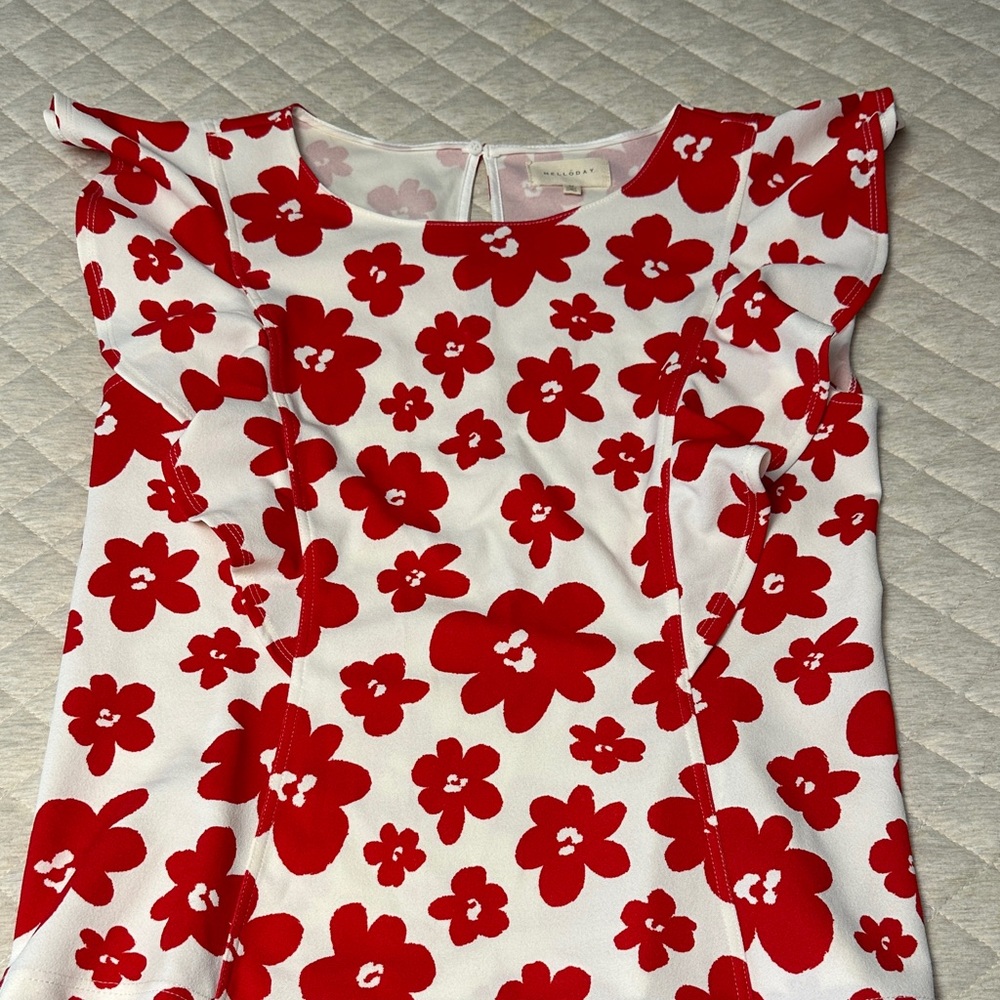 MELLODAY Red and White Floral Dress shirt size M